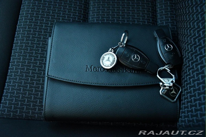 Mercedes-Benz B 180CDI NAVI P.SENZORY 2XK 2011