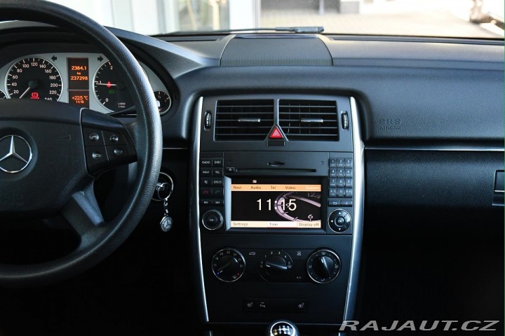 Mercedes-Benz B 180CDI NAVI P.SENZORY 2XK 2011