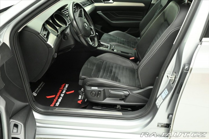 Volkswagen Passat 2,0 TDI 140kW DSG Eleganc 2020