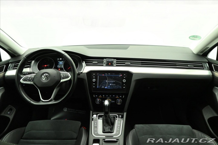 Volkswagen Passat 2,0 TDI 140 kW DSG Elegan 2020