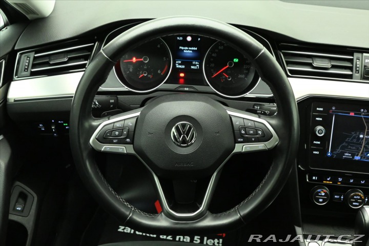 Volkswagen Passat 2,0 TDI 140 kW DSG Elegan 2020