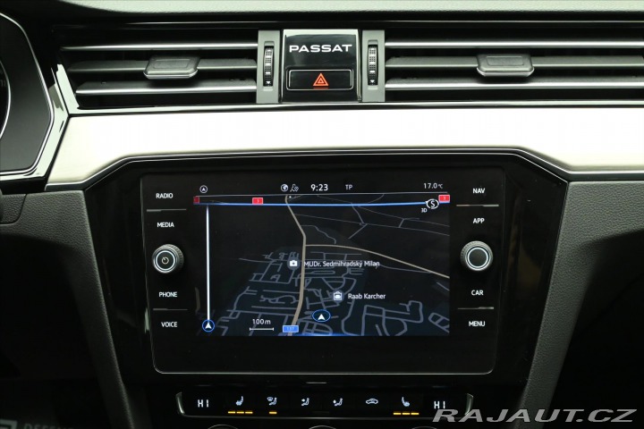 Volkswagen Passat 2,0 TDI 140kW DSG Eleganc 2020