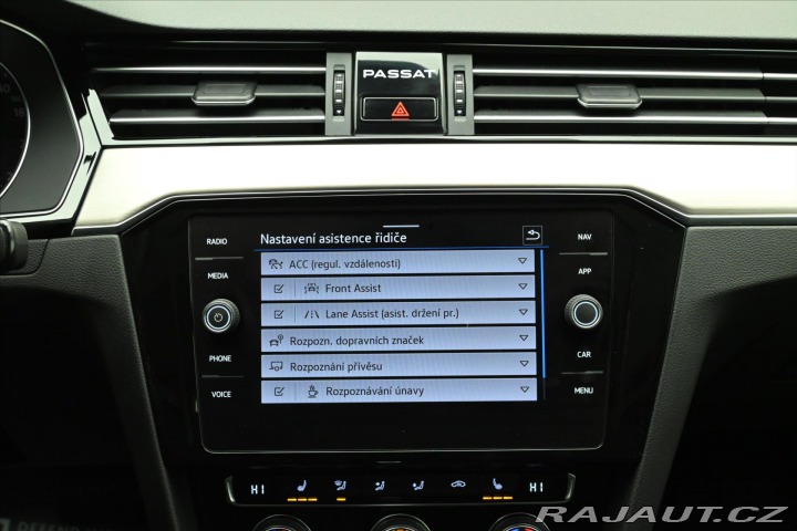 Volkswagen Passat 2,0 TDI 140kW DSG Eleganc 2020