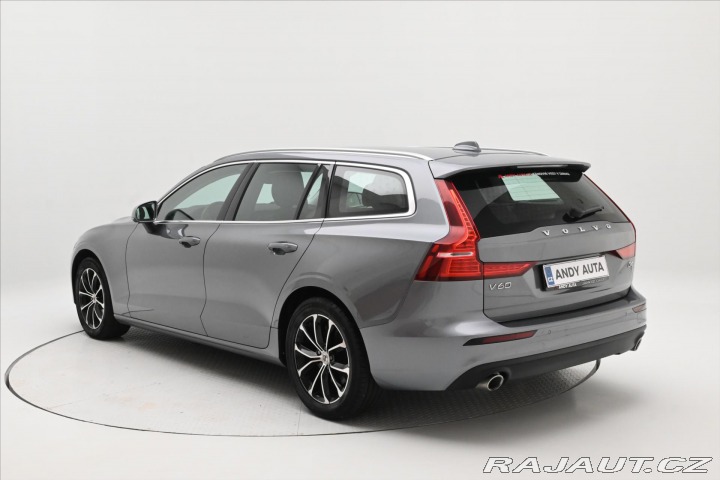 Volvo V60 2,0 D4 140 KW AT/8 Záruka 2019