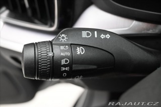 Volvo V60 2,0 D4 140 KW AT/8 Záruka 2019