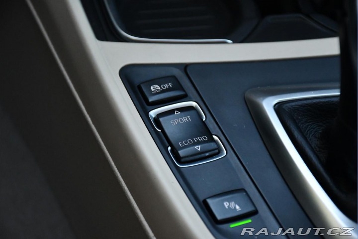 BMW 2 225d 160kW A/T NAVI KEYLE 2014