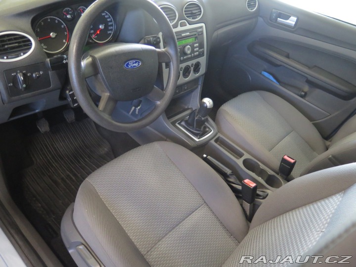 Ford Focus 1.6,klima,senzory,jen45.3 2006
