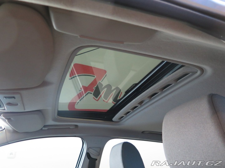 Ford Focus 1.6,klima,senzory,jen45.3 2006