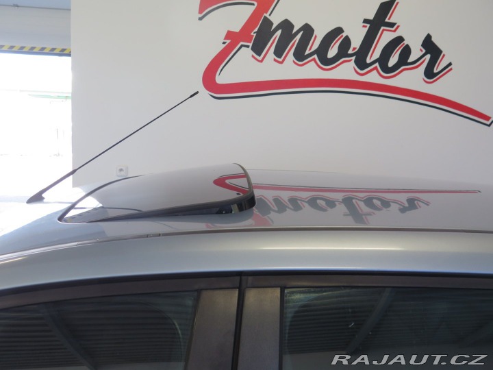 Ford Focus 1.6,klima,senzory,jen45.3 2006