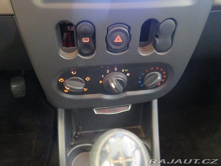 Dacia Sandero 1.4i 55kW, senzory 2009
