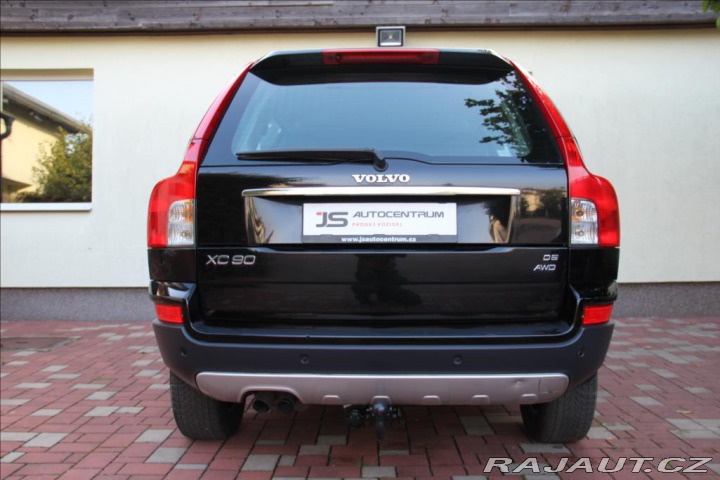 Volvo XC90 2,4 D5 185PS Momentum A/ 2007
