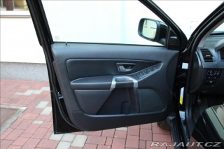 Volvo XC90 2,4 D5 185PS  Momentum A/ 2007