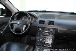 Volvo XC90 2,4 D5 185PS  Momentum A/ 2007