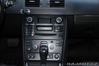 Volvo XC90 2,4 D5 185PS  Momentum A/ 2007