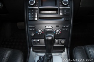 Volvo XC90 2,4 D5 185PS  Momentum A/ 2007