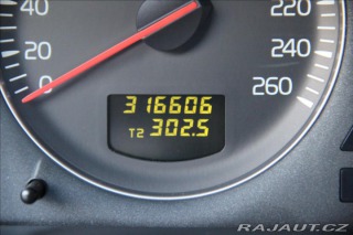 Volvo XC90 2,4 D5 185PS  Momentum A/ 2007