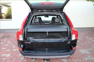 Volvo XC90 2,4 D5 185PS  Momentum A/ 2007