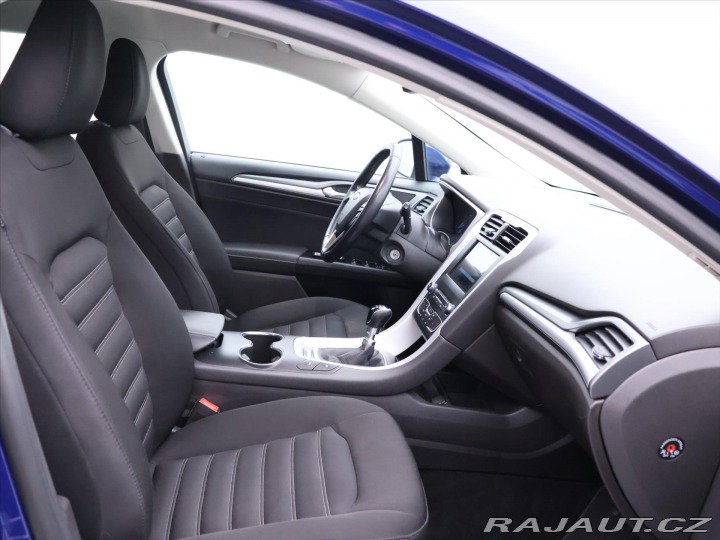 Ford Mondeo 2,0 TDCI 110kW LED Navi 2017
