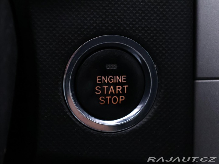 Toyota Auris 2,0 D-4D 93kW Aut.Klima N 2007
