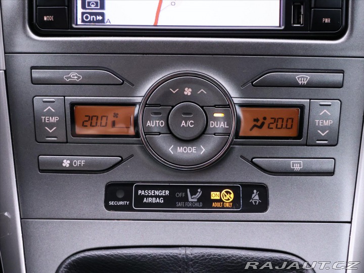 Toyota Auris 2,0 D-4D 93kW Aut.Klima N 2007