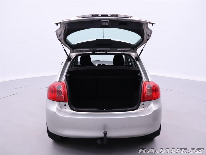 Toyota Auris 2,0 D-4D 93kW Aut.Klima N 2007