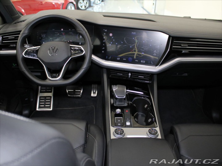 Volkswagen Touareg 3,0 TDi 210kW R-Line 56tk 2023