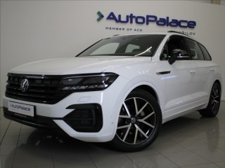 Volkswagen Touareg 3,0 TDi 210kW R-Line 55tk
