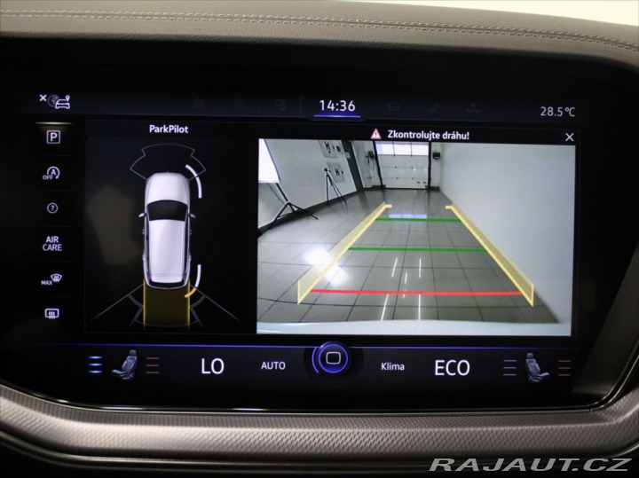 Volkswagen Touareg 3,0 TDi 210kW R-Line 55tk 2023