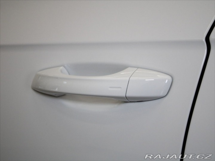 Volkswagen Touareg 3,0 TDi 210kW R-Line 55tk 2023