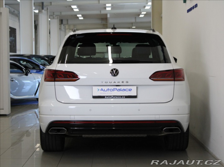 Volkswagen Touareg 3,0 TDi 210kW R-Line 55tk 2023