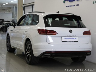Volkswagen Touareg 3,0 TDi 210kW R-Line 55tk 2023