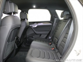 Volkswagen Touareg 3,0 TDi 210kW R-Line 55tk 2023