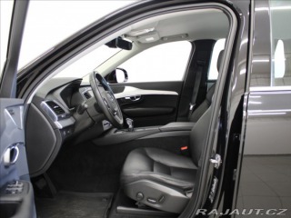 Volvo XC90 2,0 D5 AWD Mom. Tažné Pam 2019