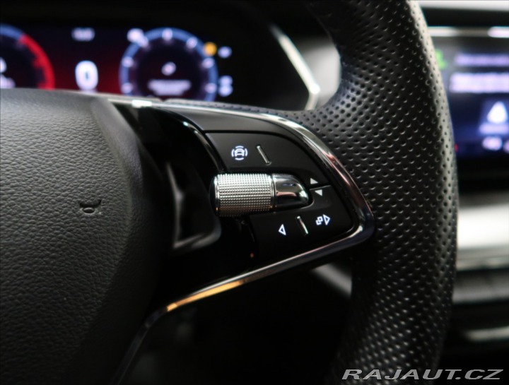 Škoda Octavia 2,0 TDI ČR 1 MAJITEL DPH 2021