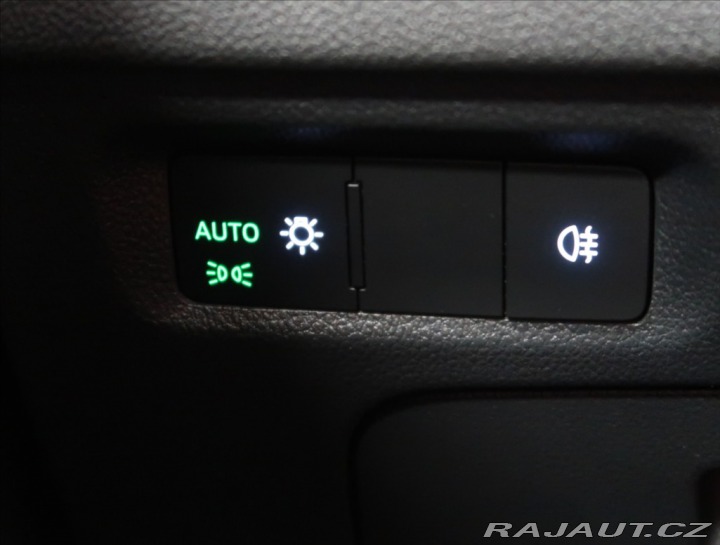 Škoda Octavia 2,0 TDI ČR 1 MAJITEL DPH 2021