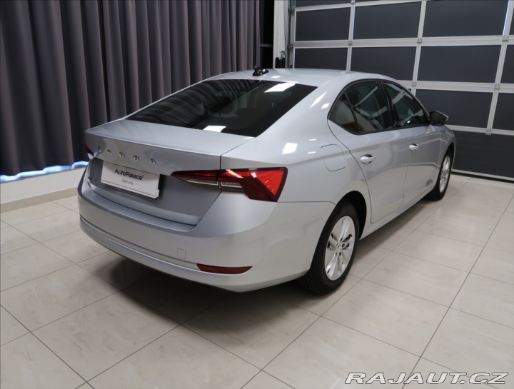Škoda Octavia 2,0 TDI ČR 1 MAJITEL DPH 2021
