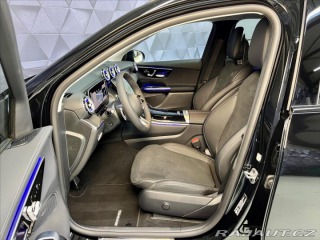 Mercedes-Benz GLC 220d 4MATIC AMG, LED, TAŽ 2025