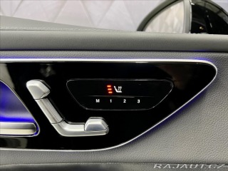 Mercedes-Benz GLC 220d 4MATIC AMG, LED, TAŽ 2025