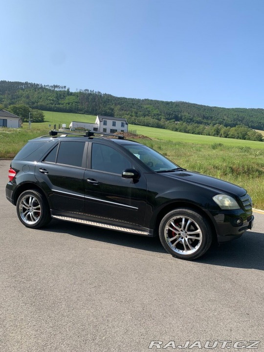 Mercedes-Benz Ostatní modely 2,0 ML W164 320CDI 165k 2006