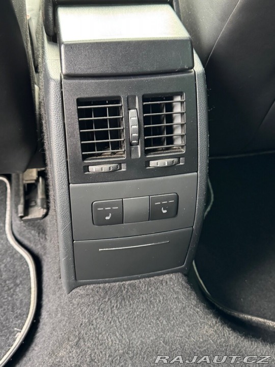 Škoda Octavia 2,0 RS tdi 125 kw 2009