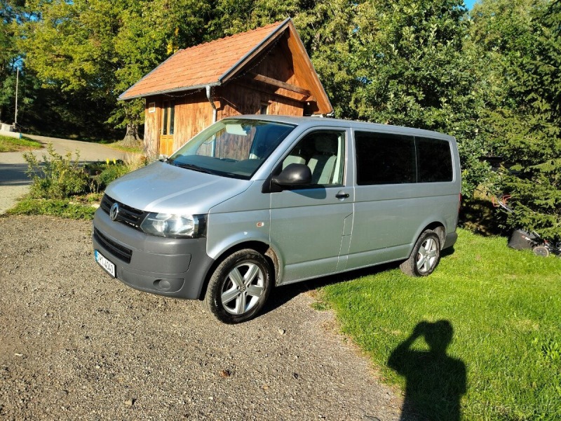 Volkswagen Transporter 2,5   t5