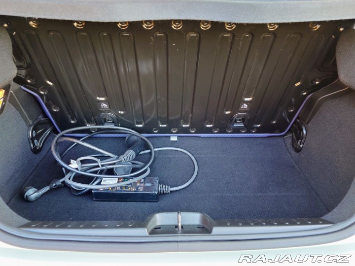 Fiat 500e 3+1 42 kWh 87kW SOH 93 PR 2021