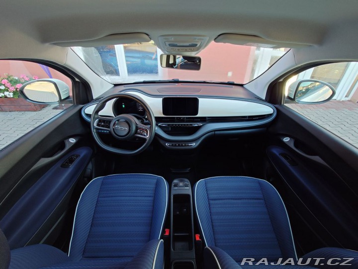 Fiat 500e 3+1 42 kWh 87kW SOH 93 PR 2021
