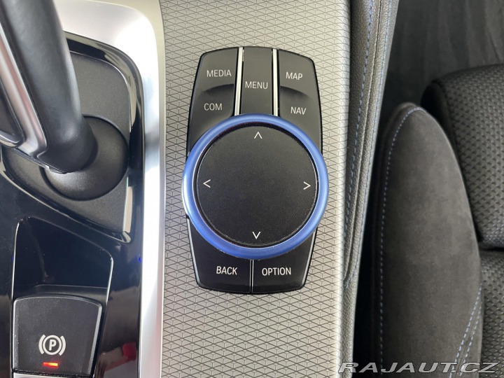 BMW 5 530d xDrive*M-SPORT*Perfo 2019