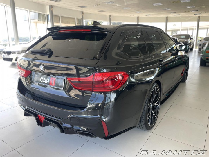 BMW 5 530d xDrive*M-SPORT*Perfo 2019