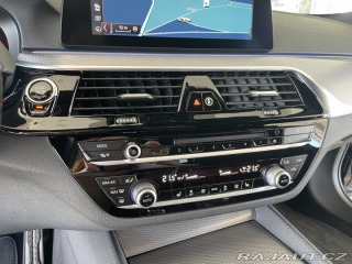 BMW 5 530d xDrive*M-SPORT*Perfo 2019