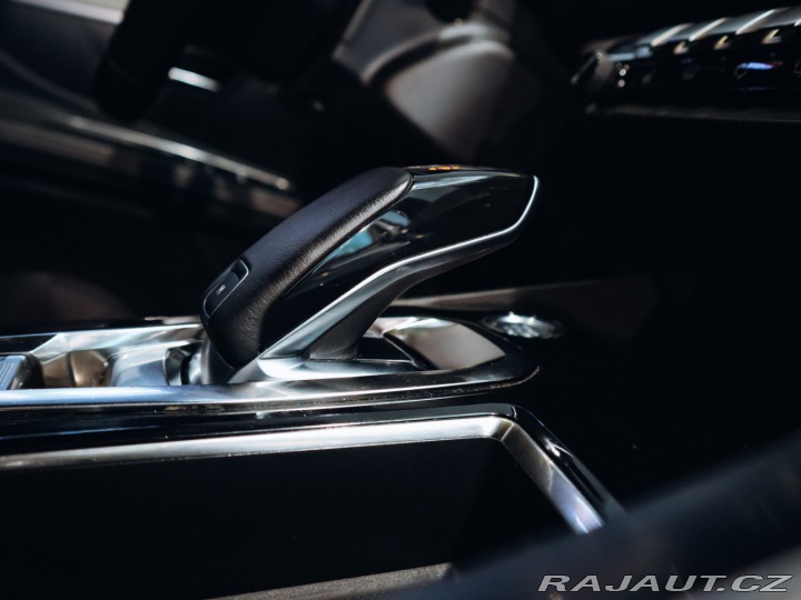 Peugeot 5008 2.0 BlueHDi EAT8 GT Line 2020