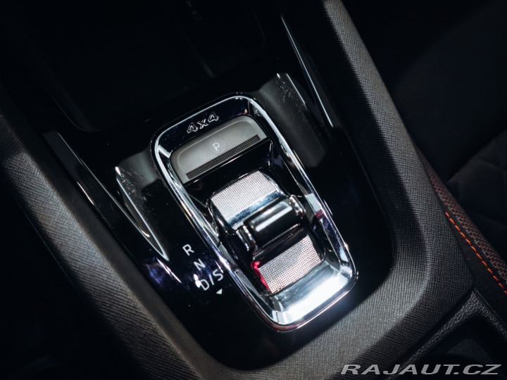 Škoda Octavia 2.0 TDI 147kW DSG RS 4x4 2023