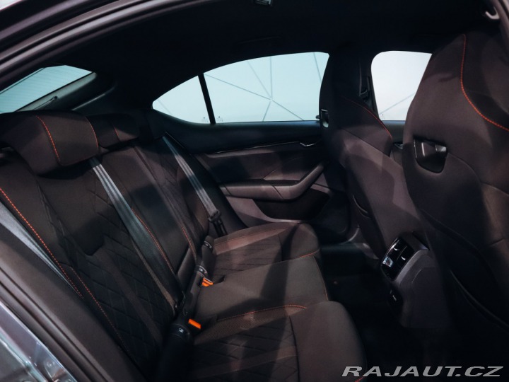 Škoda Octavia 2.0 TDI 147kW DSG RS 4x4 2023