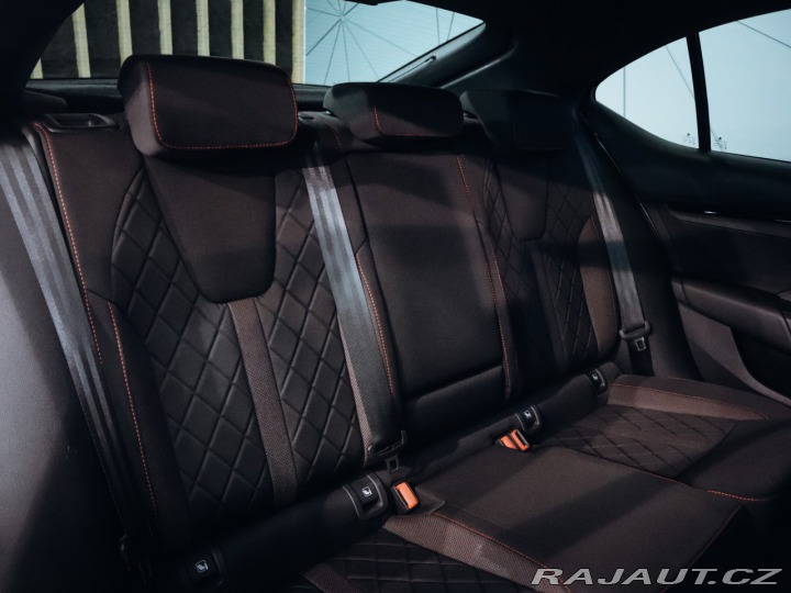 Škoda Octavia 2.0 TDI 147kW DSG RS 4x4 2023